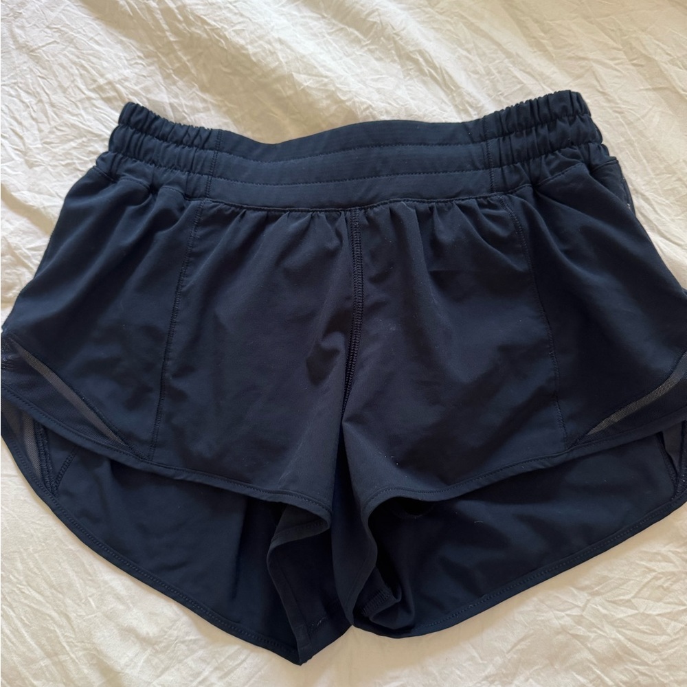 Lulu Lemon Women's Navy Hotty Hot Shorts